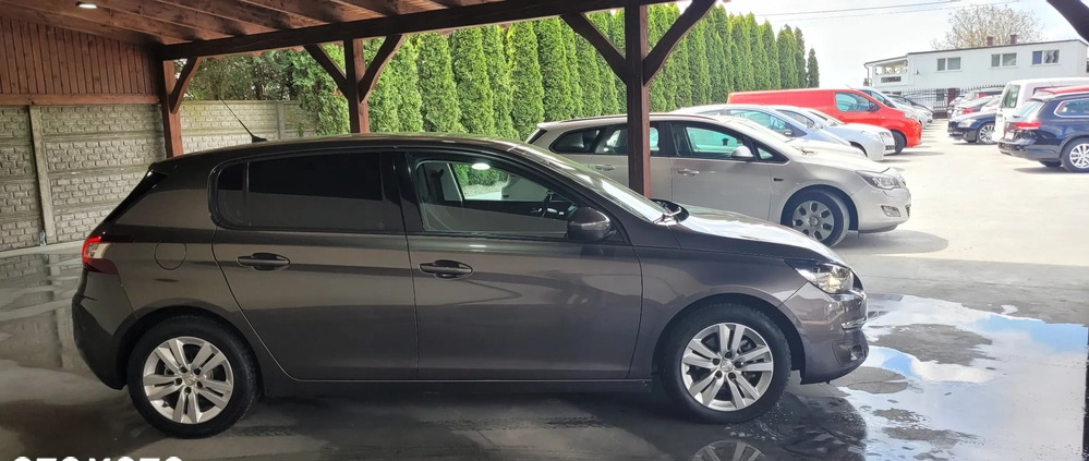 Peugeot 308 cena 42800 przebieg: 108000, rok produkcji 2015 z Busko-Zdrój małe 232